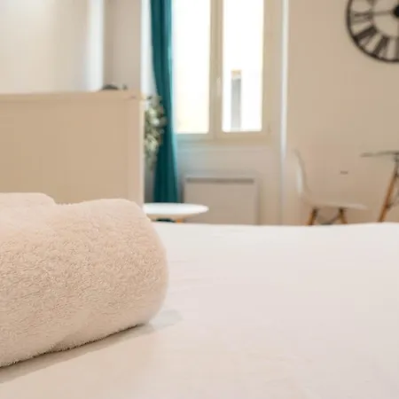 Sk 1 Au Coeur De La Vieille Apartament