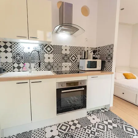 Sk 1 Au Coeur De La Vieille * ニース